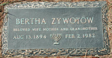Bertha Yarmovsky Zywotow