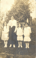 Rose, Bella, Ida & Lillie Camel about 1914