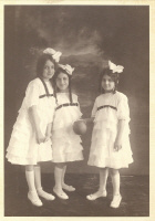 Rose, Ida & Lillie Camel about 1916